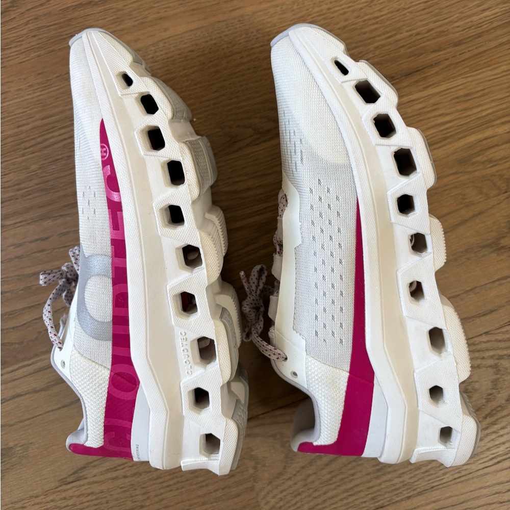 On Running Women's Cloudmonster Sneaker in White with Magenta Accents - Picture 4 of 9